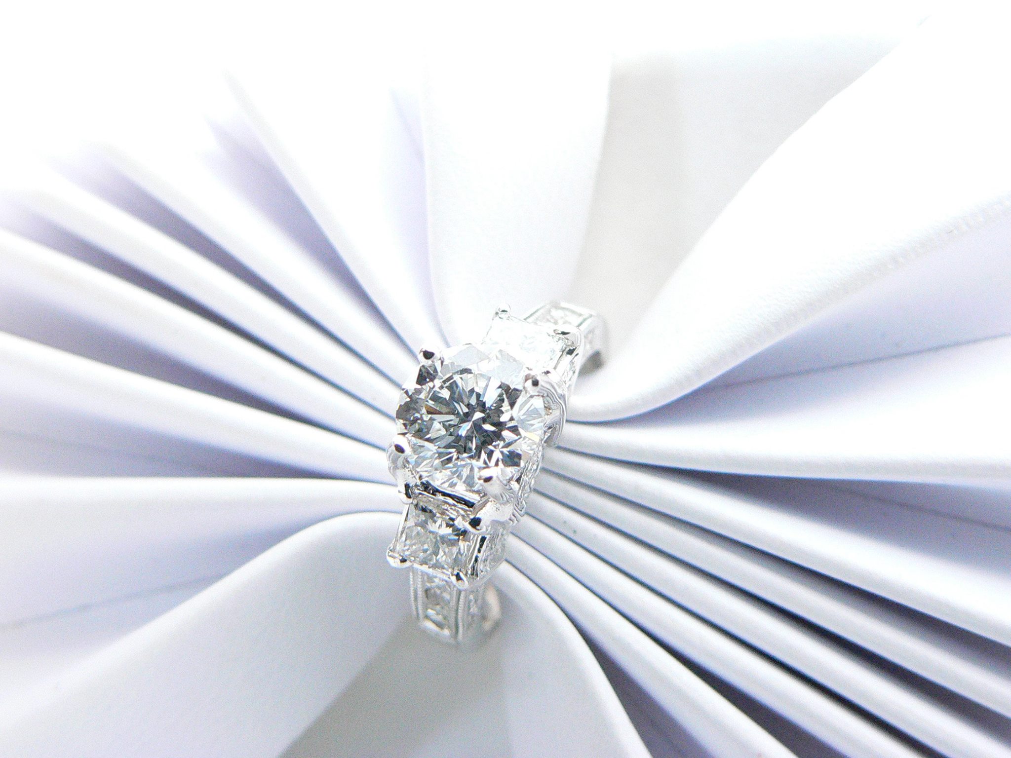 diamond engagement ring Dearborn