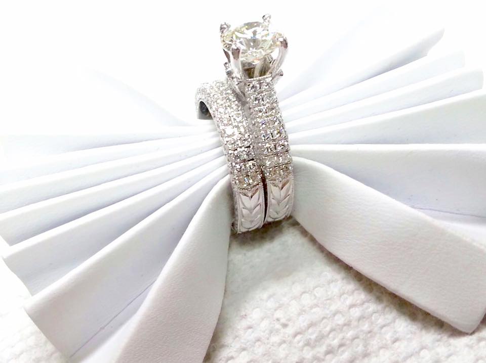 Custom design diamond engagement ring Michigan